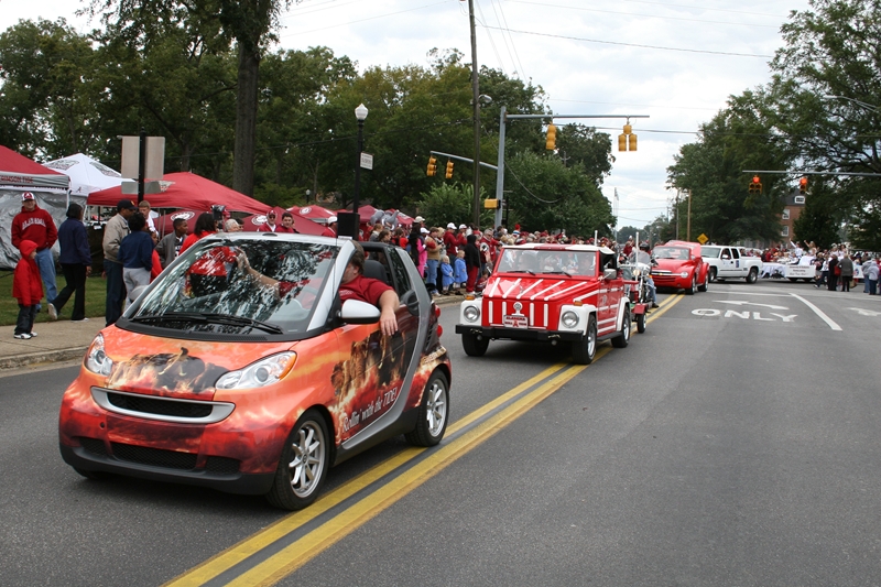 HomecomingParade09/2009HCRS120.JPG