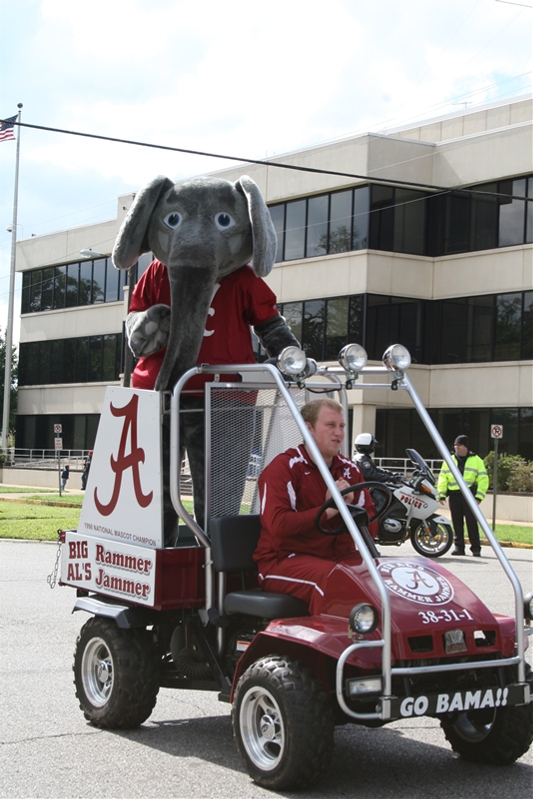 HomecomingParade09/2009HCRS120.JPG