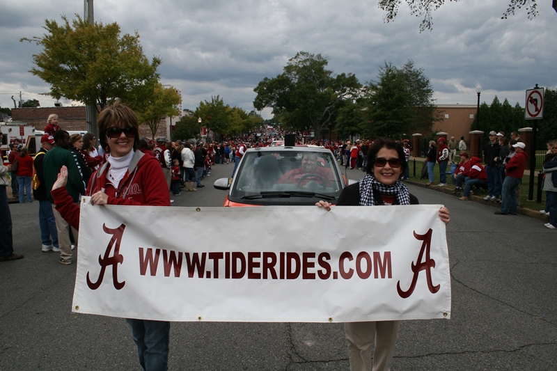 HomecomingParade09/2009HCRS120.JPG